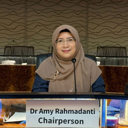 dr. Amy Rahmadanti